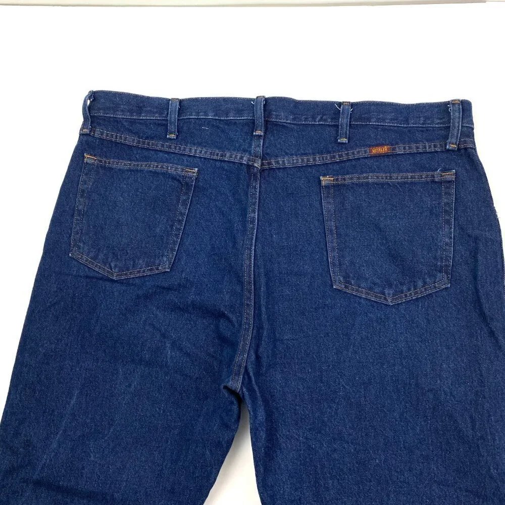 Rustler Straight Leg‎ Men's size 42x30 Dark Wash Blue Denim jeans